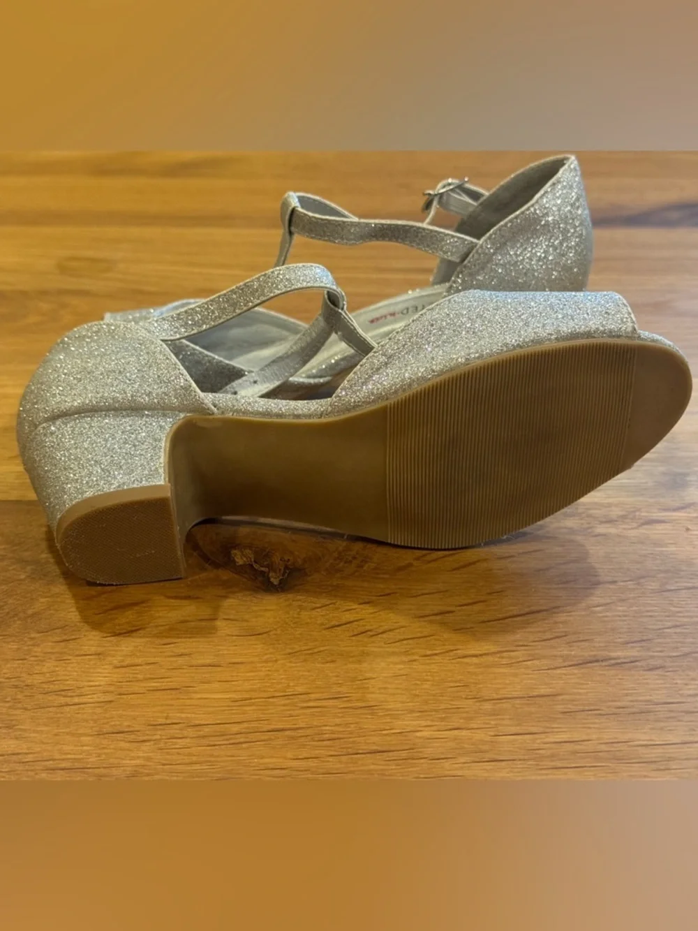 Restricted Kids Size 2 Silver Glitter Dress Heels T Strap Party Shoes
